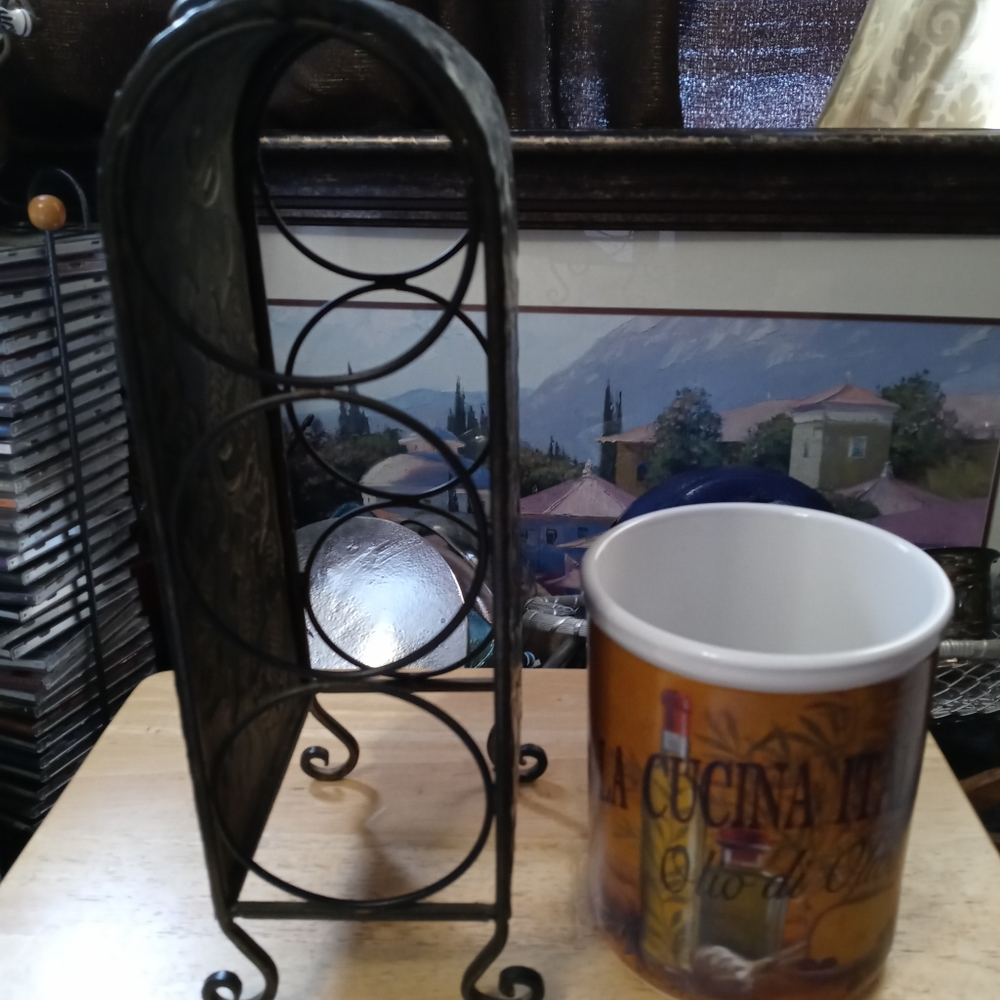 🍜UTENSIL HOLDER & WINE RACK 🍷🍱 - Picture 6 of 16